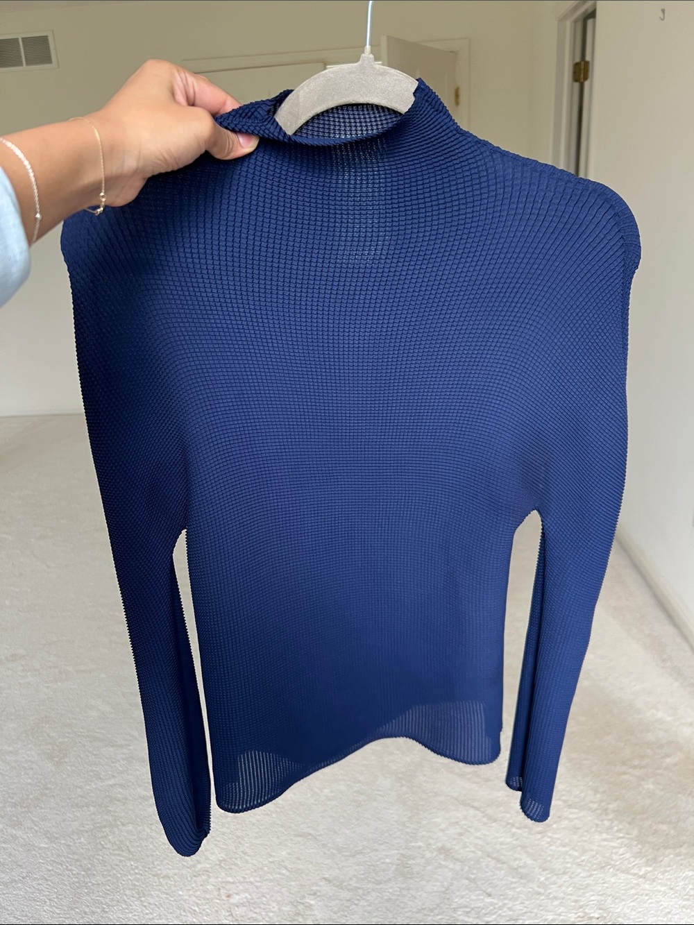 Navy Textured Lightweight Long-Sleeve Turtleneck